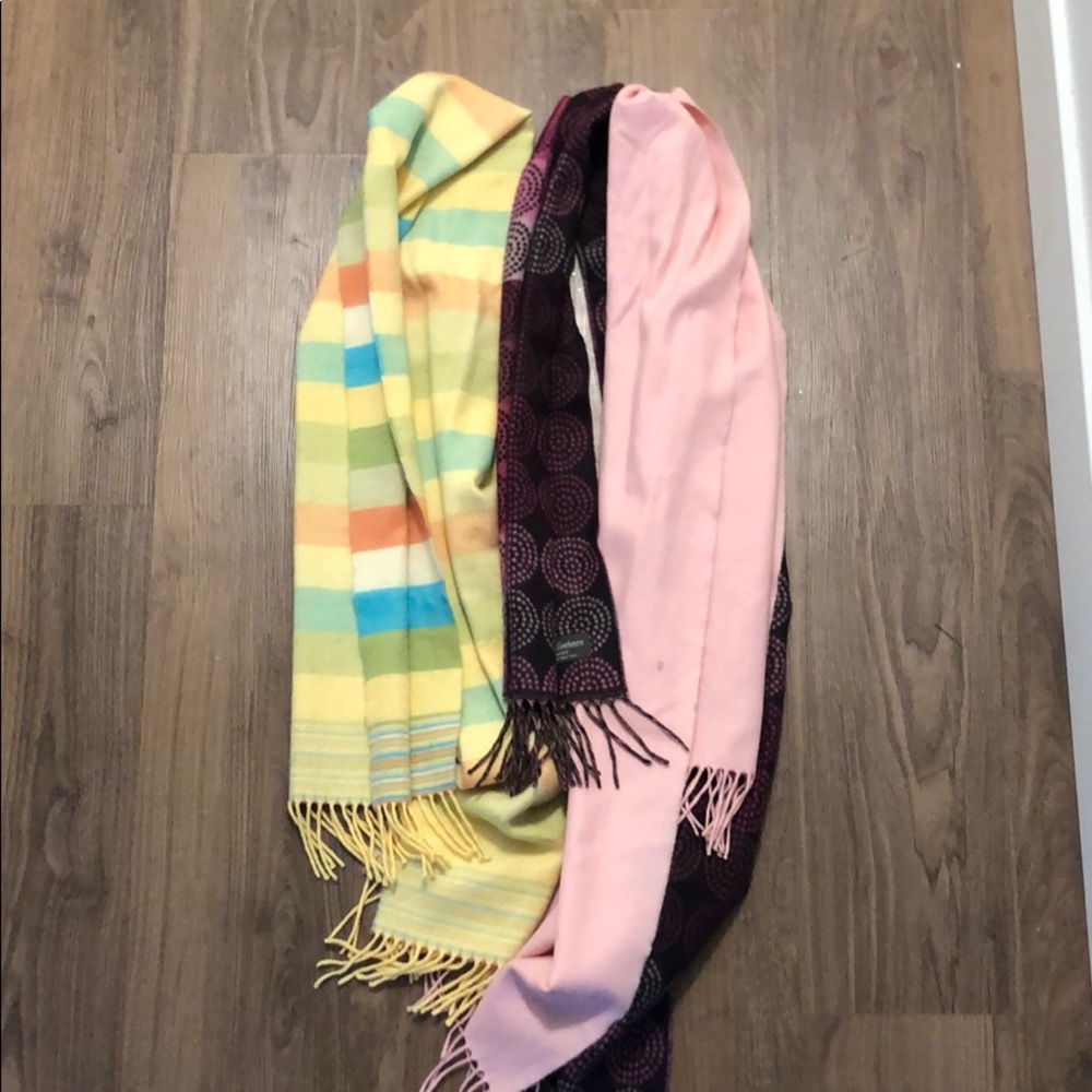 Lot of 3 cashmere scarves. 100% cashmere.